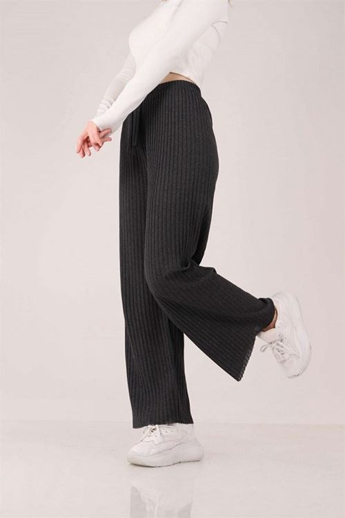 Kadın Siyah Kaşkorse Penye Pantolon