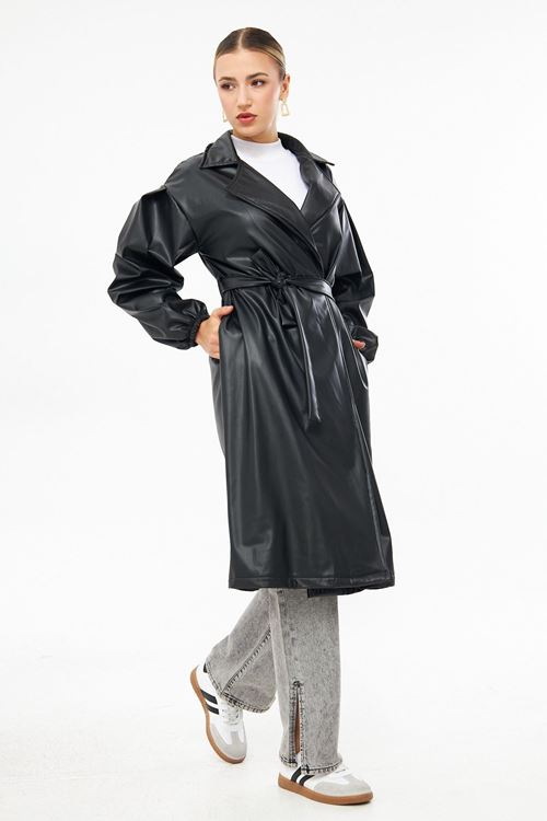 Kadın Siyah Bel Bağlamalı Kol Büzgülü Deri Trençkot