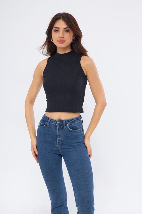 Kadın Siyah Yarım Balıkçı Yaka Kolsuz Fitilli Atlet Bluz