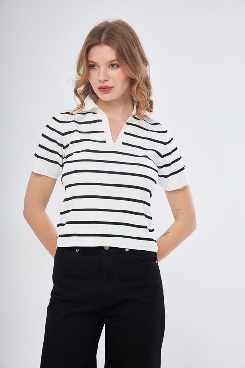 Kadın Beyaz Gömlek Yaka Çizgili Triko Bluz