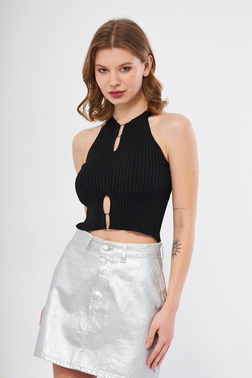 Kadın Siyah Ön Detaylı Kolsuz Crop Triko Bluz