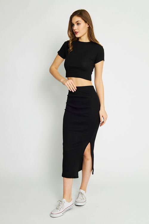 Kadın Siyah Fit Ribana Kumaş Kadın İkili Takım – Yırtmaçlı Etek & Crop T-Shirt