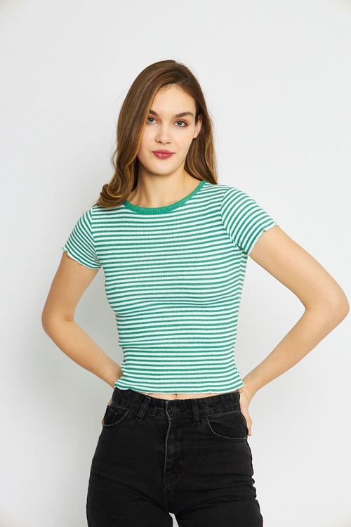 Kadın Yeşil Kaşkorse Çizgili Bisiklet Yaka Crop Bluz